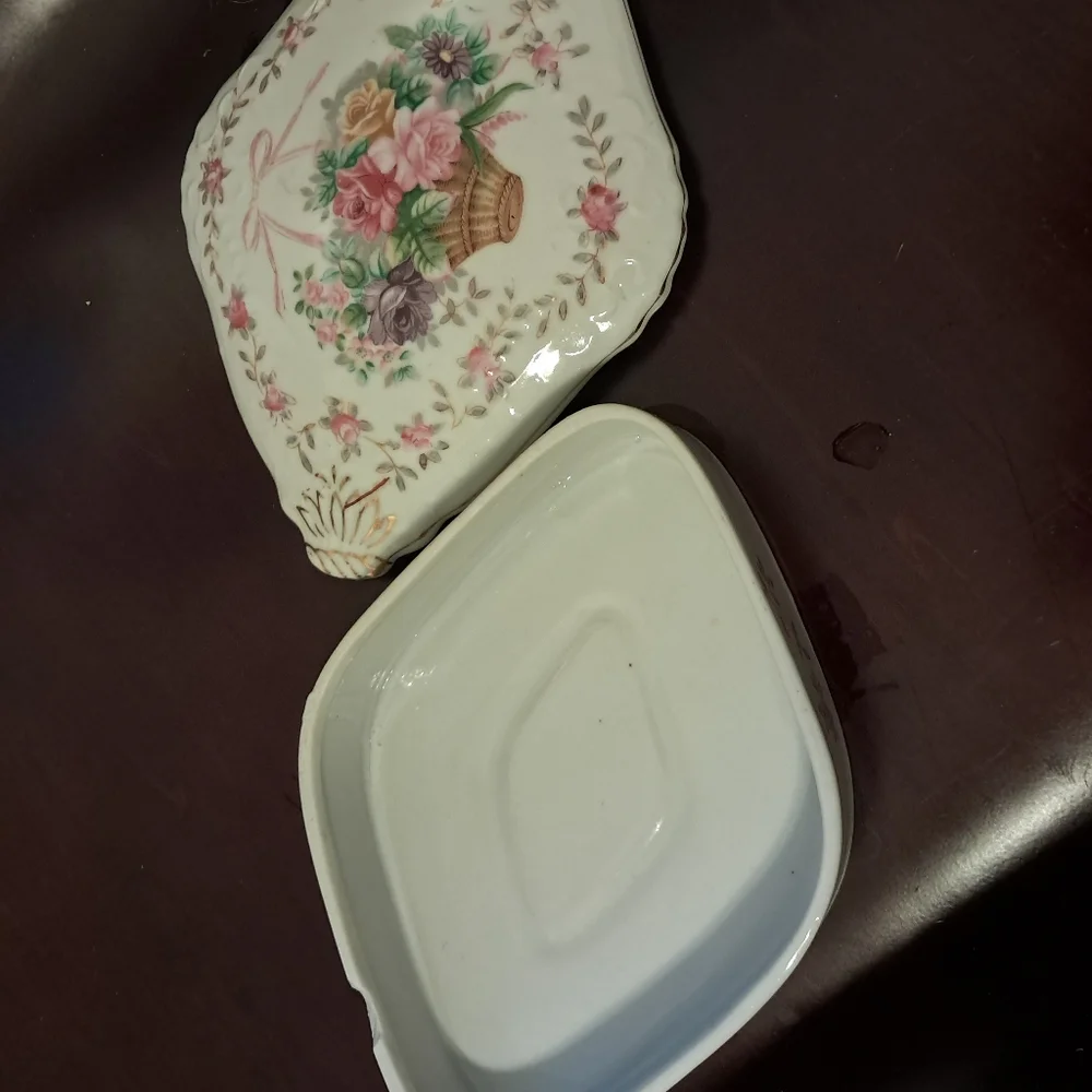 Vintage 50s Floral Trinket Box